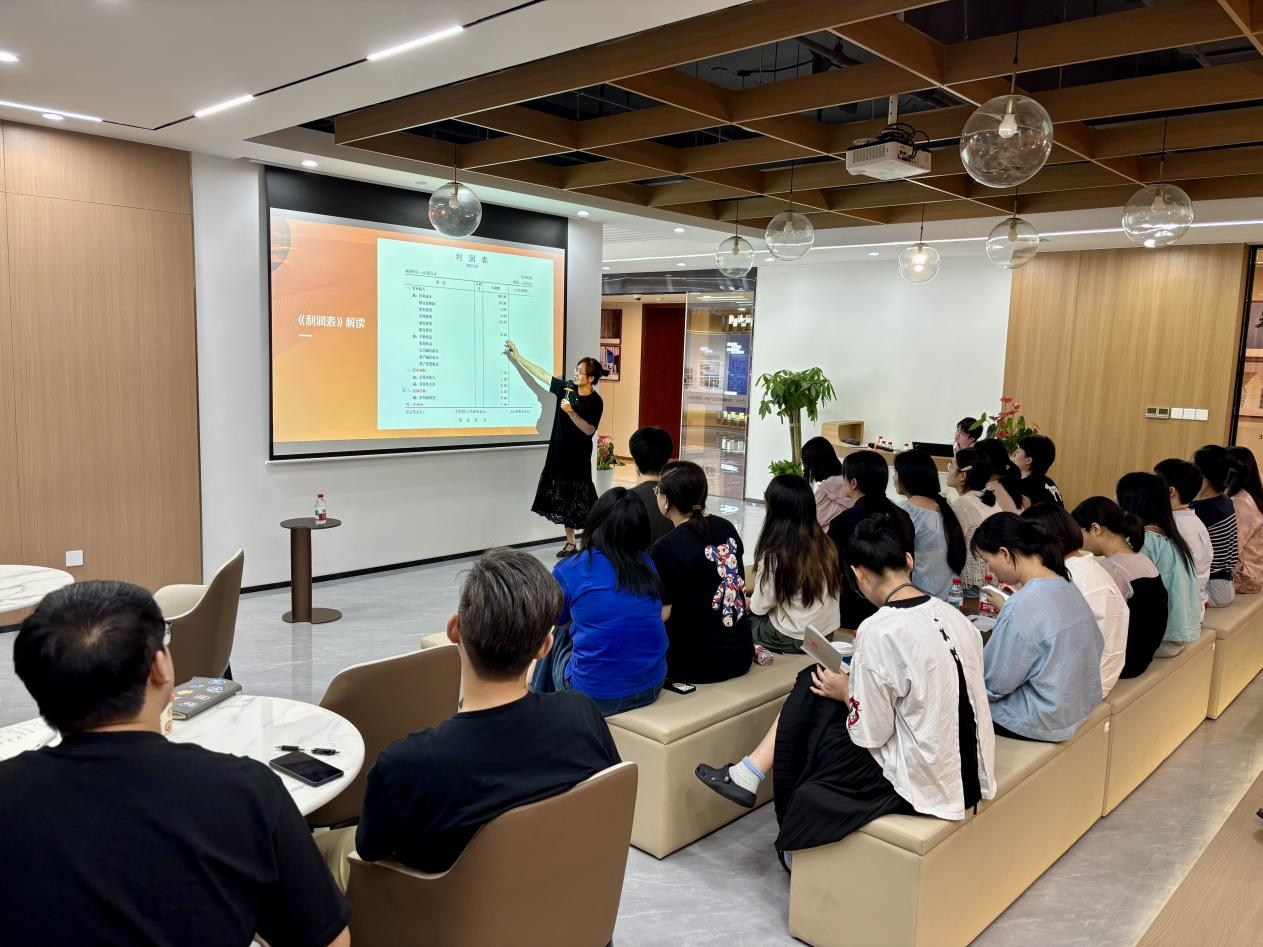 1756350775918719.png 1756350775918719.png